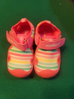 6/6.5 Tdler water shoes UK sz 22 stripe *new* - size