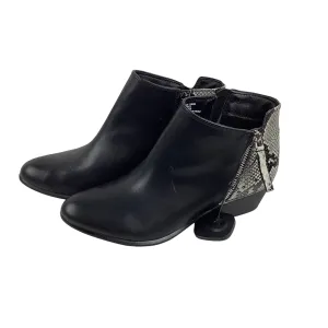 Boots Ankle Heels By Esprit In Snakeskin Print, Size: 8.5