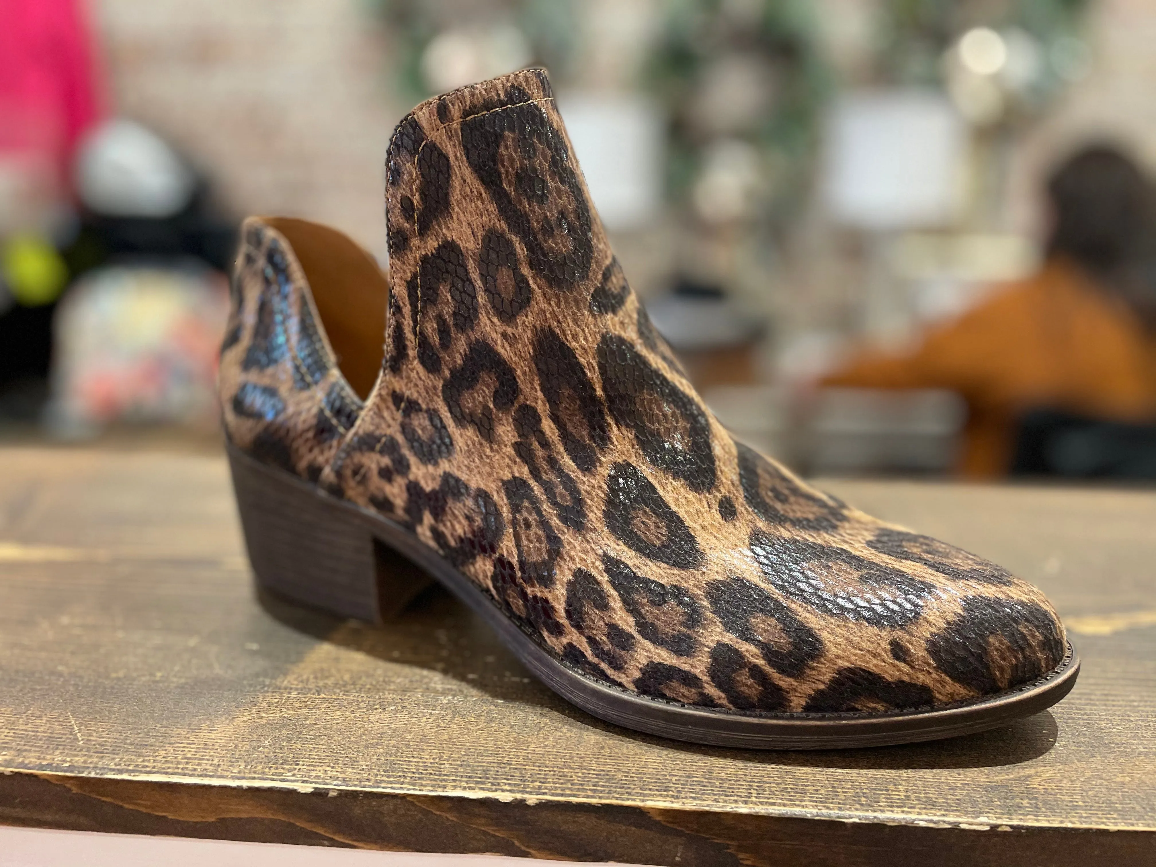 Chronicle Boots