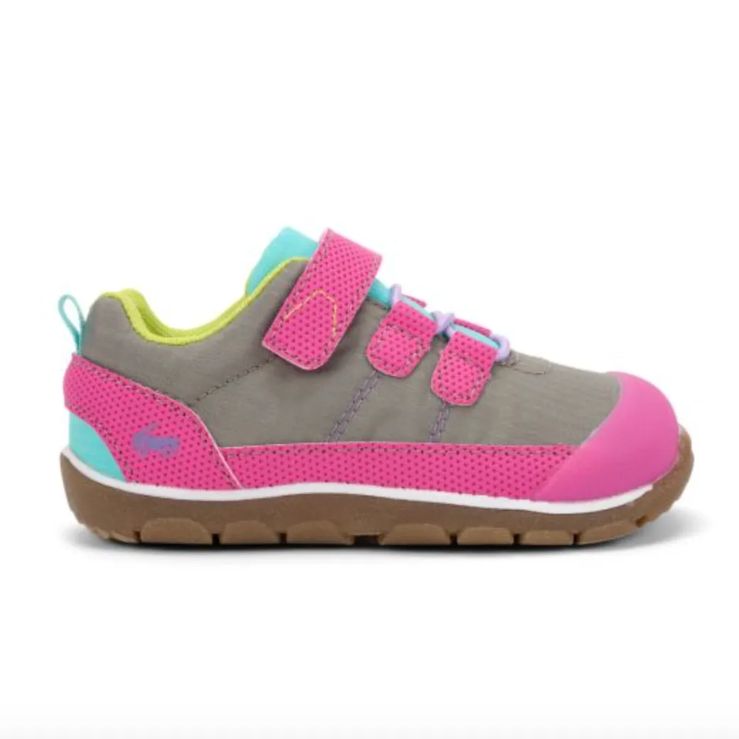SEE KAI RUN Summit Berry/Gray