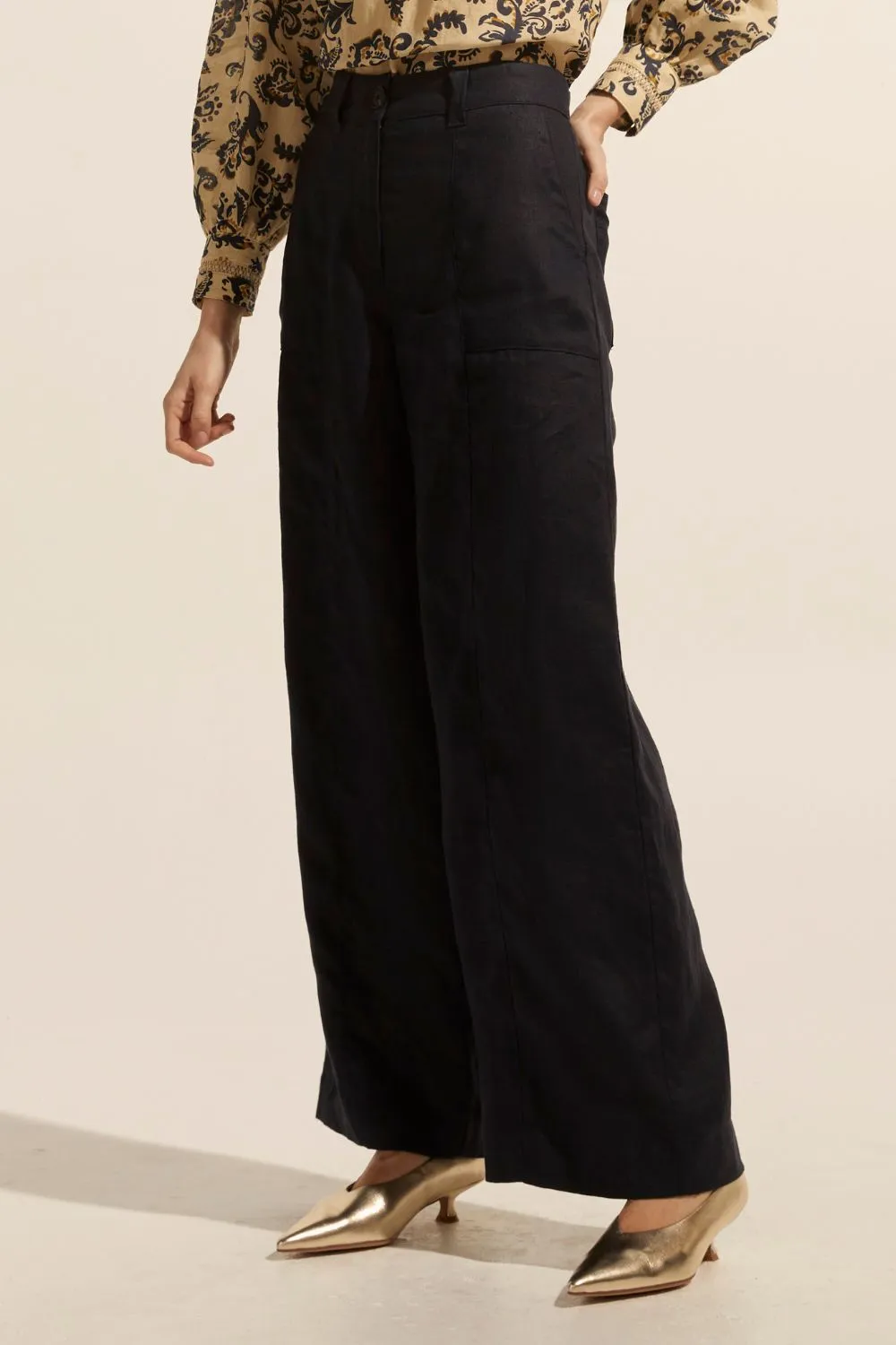 Signify Pant in Indigo