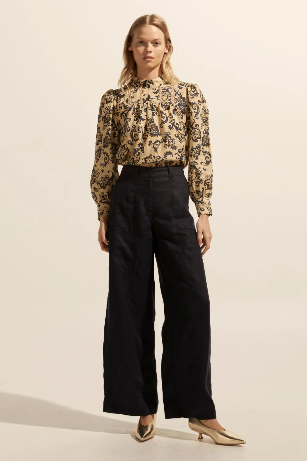Signify Pant in Indigo