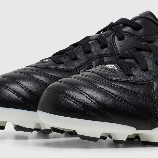 Umbro Speciali Eternal Club FG Boots- Black