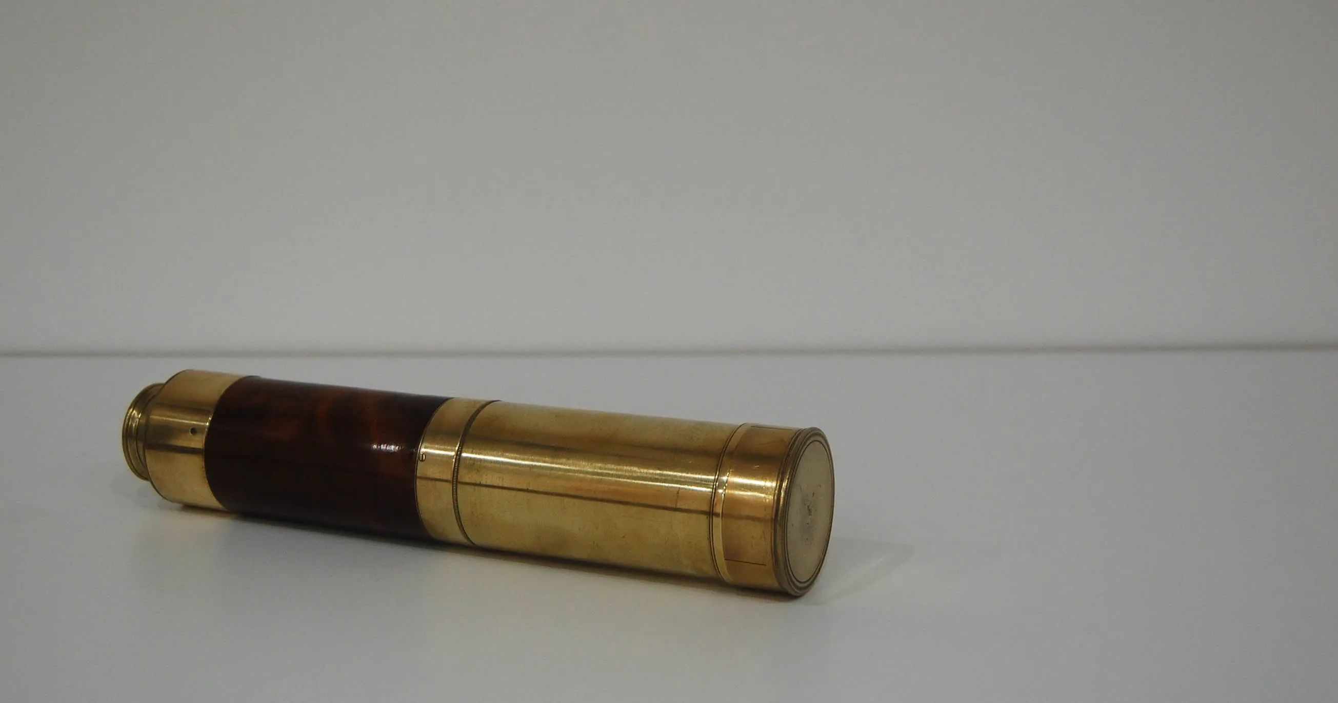William IV Three Draw Telescope by Cox of Devonport - Reginald J Cheetham Collection